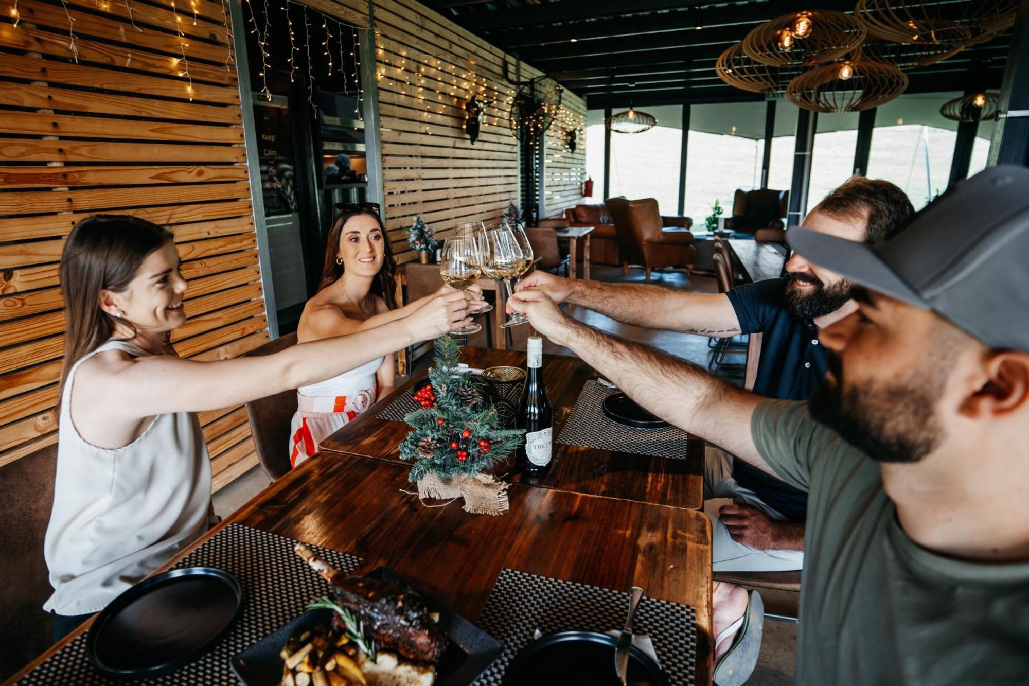 Wagyu Mountain Lodge Paarl Bagian luar foto