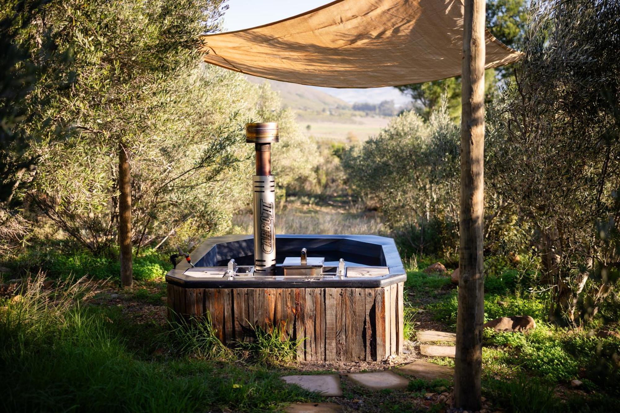 Wagyu Mountain Lodge Paarl Bagian luar foto