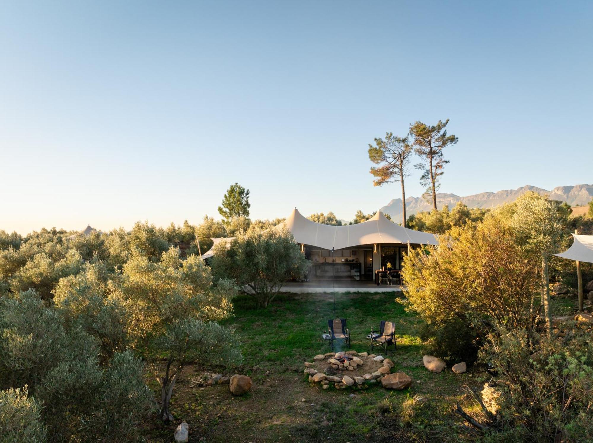 Wagyu Mountain Lodge Paarl Bagian luar foto
